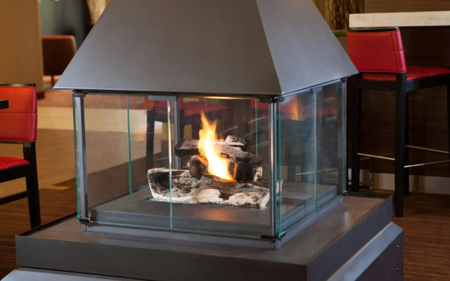 Courtyard by Marriott Burlington Williston