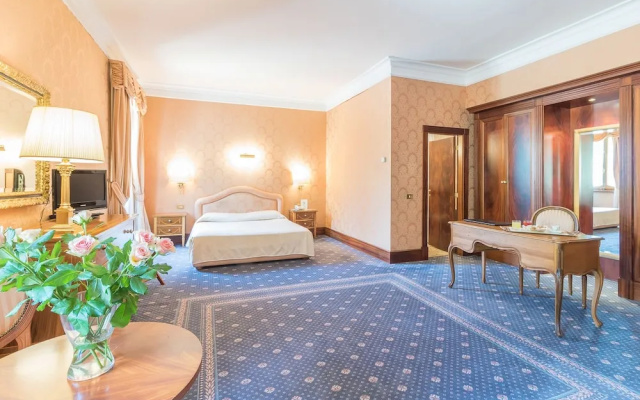 Hotel Torre SantAngelo
