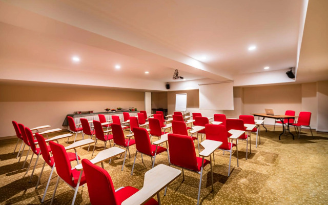 Rox Hotel