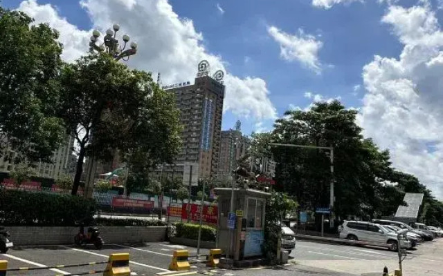 Kyriad Marvelous Hotel(Dongguan Huangjiang Jinyi Branch)