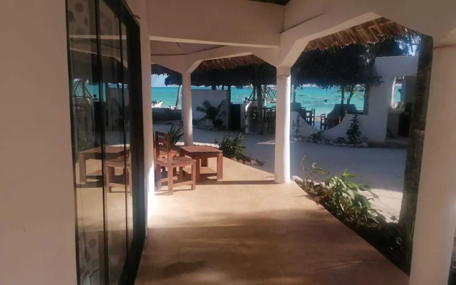 Maua beach lodge