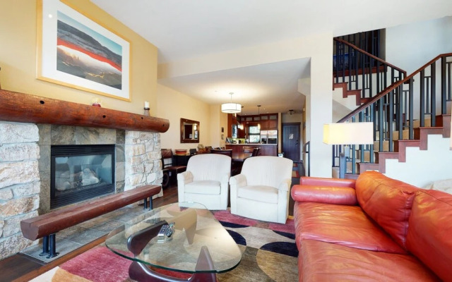 Juniper Crest 1 4 Bedroom Townhouse by RedAwning