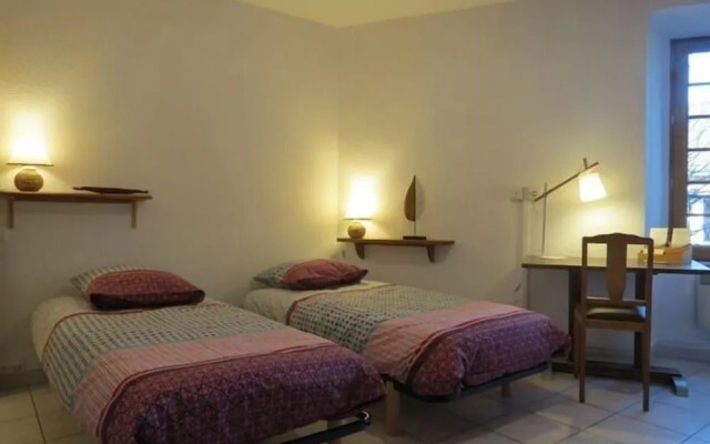 Cafe Restaurant Meuble de Tourisme