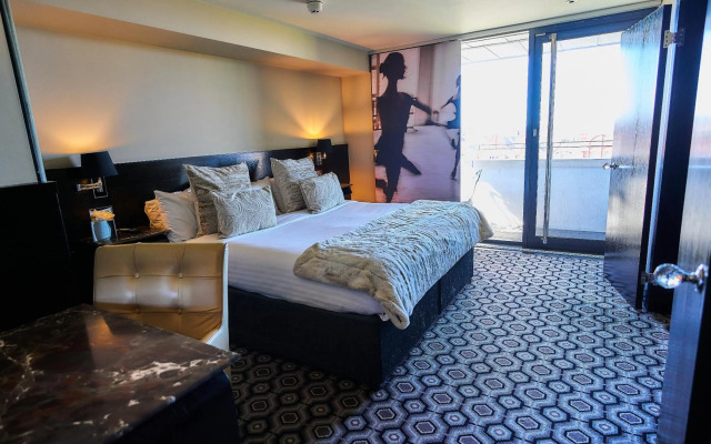 The Vincent Hotel