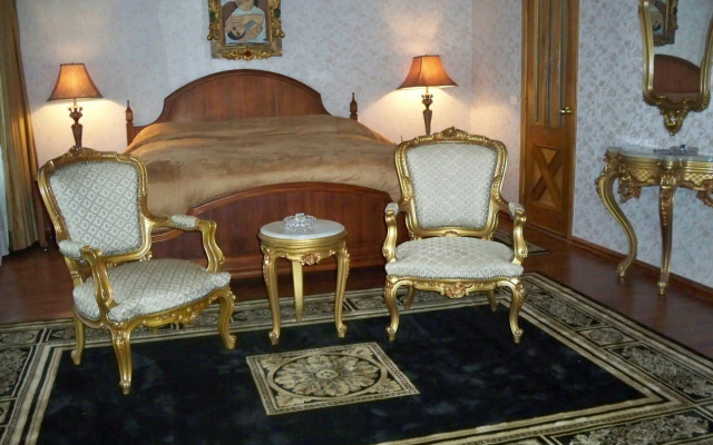 Best Western CPlaza Hotel