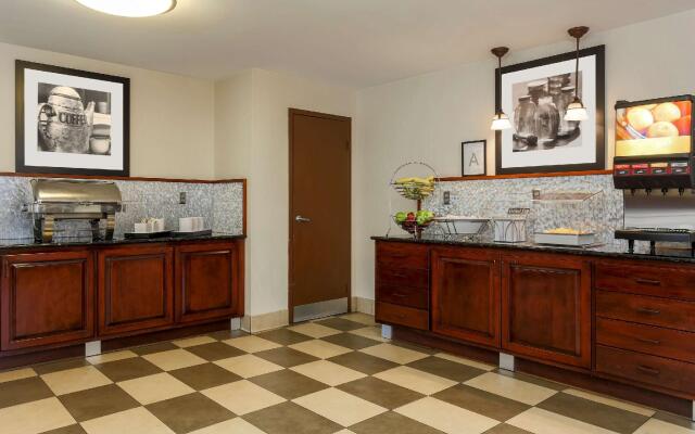 Red Lion Inn and Suites Hattiesburg