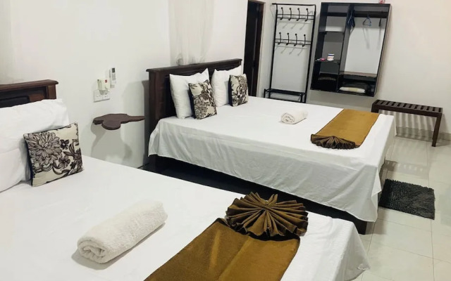 Sigiri Suncap Cottage