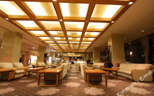 Yahatakan – Business – Sado