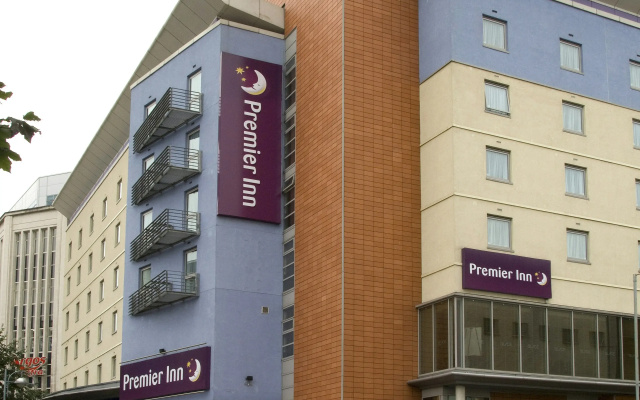 Premier Inn Sheffield City Centre Angel St