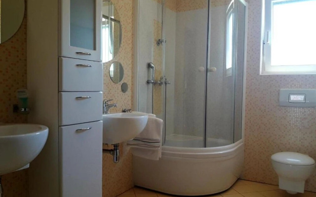 Villa Marid Luxury Presidential Apartment