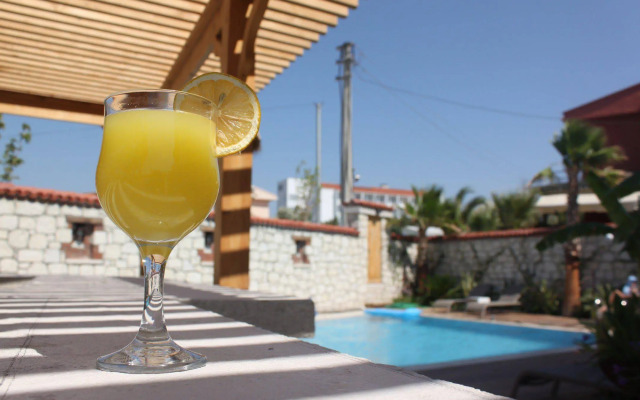 Eritrina Otel