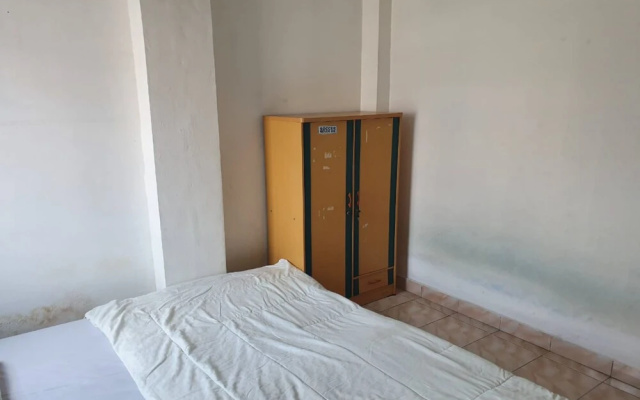 Kost Laguna by OYO Rooms