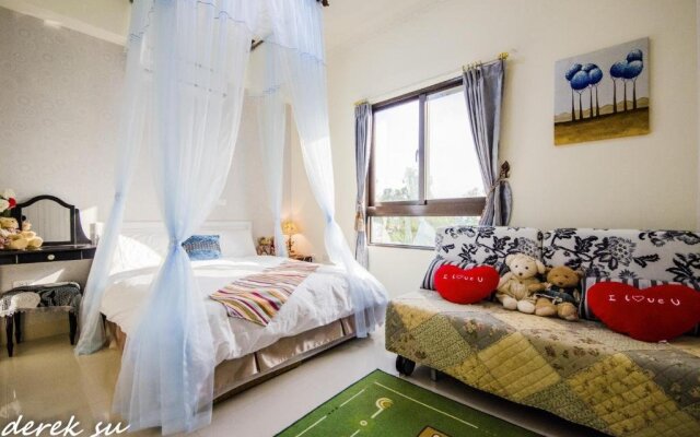 Mu Xia Beds and Breakfasts