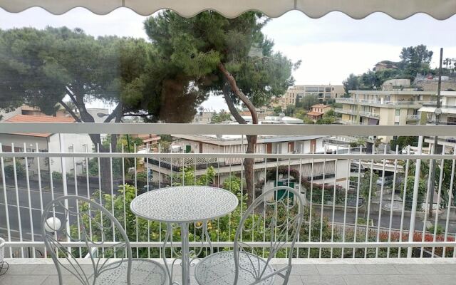 Holiday Apartment in Sanremo Semeria 380