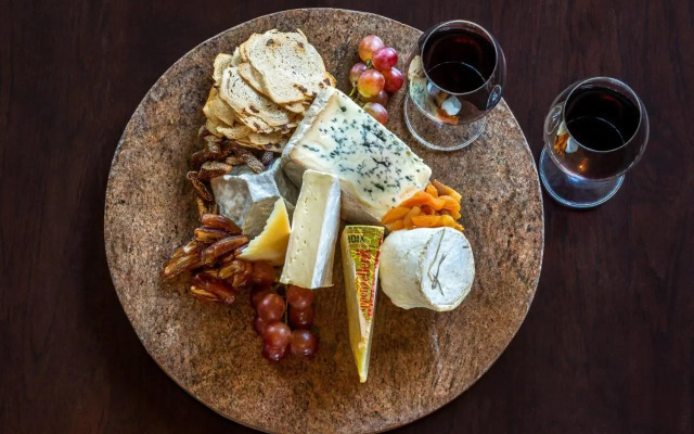 Duplexes and Penthouses at Twinpalms Phuket