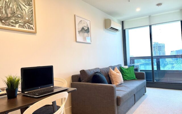 Readyset Apartments at Vision