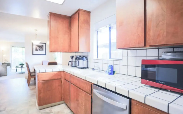 Spacious 3 BR 2B House Sunnyvale Park