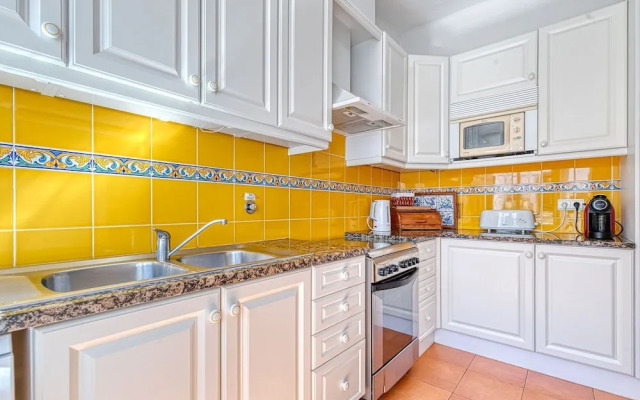 14B Quinta do Paraiso Amazing House Located in t