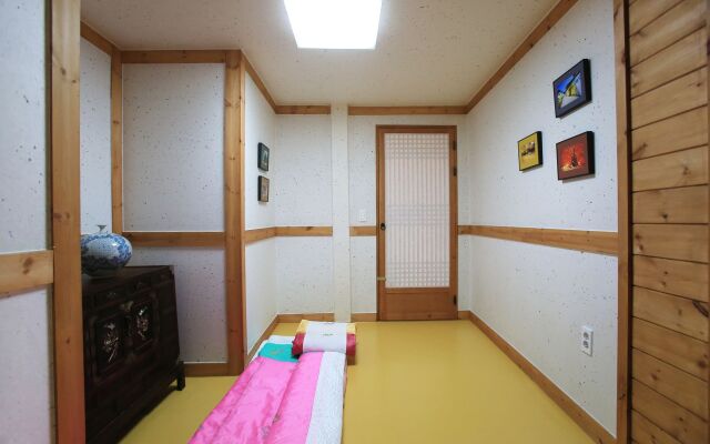 Saekdongjeogori Guesthouse