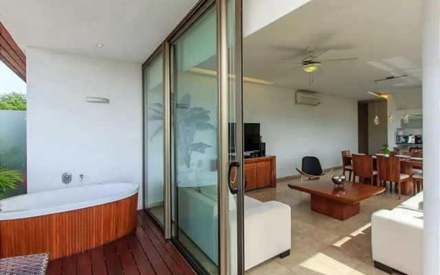 DOCA 203 by Tripintravel