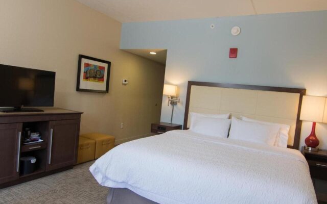 Hampton Inn & Suites Tulsa Downtown