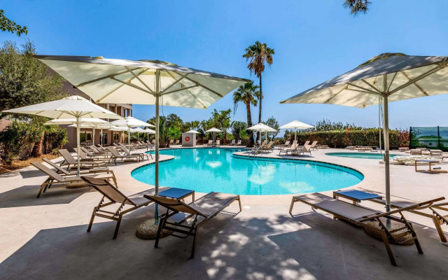 White Olive Premium Lindos - All Inclusive