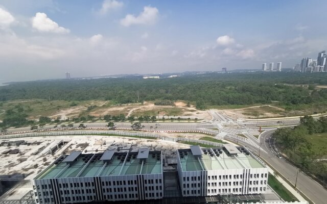 Almas Puteri Harbour by Oca Host