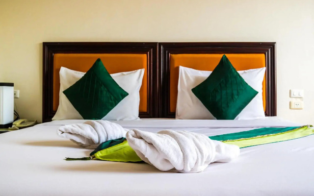 OYO 566 Princess Park Hotel