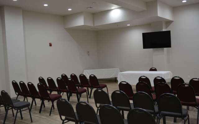 Comfort Suites Yukon - SW Oklahoma City