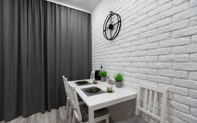 Апартаменты на улице Бредова