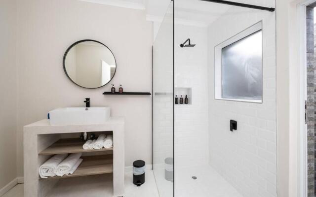 31ongambia (Adults Only)