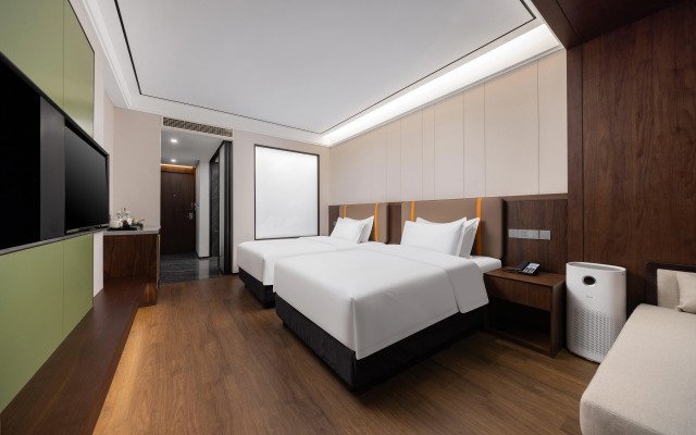Holiday Inn Express Zhengzhou Airport