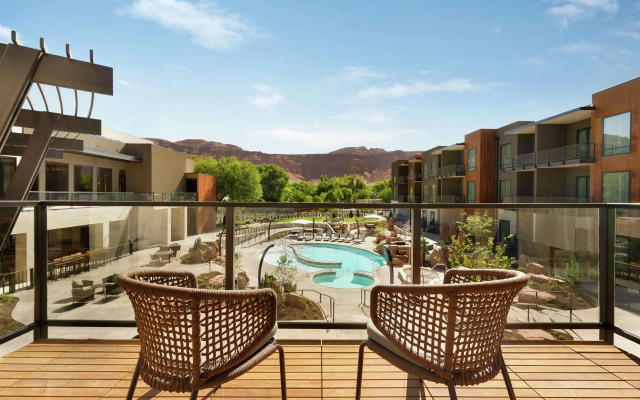 Hoodoo Moab, Curio Collection by Hilton