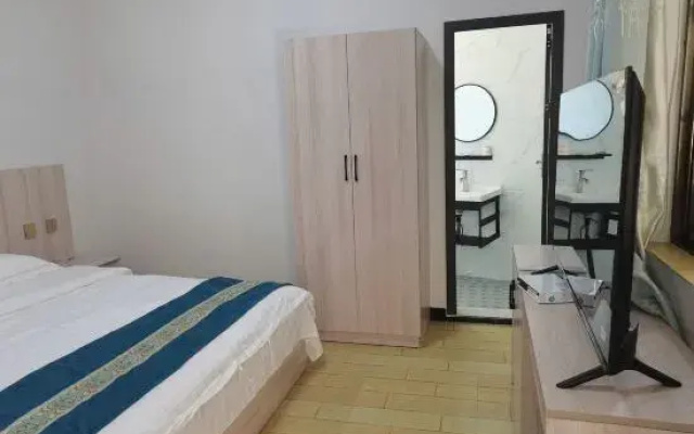 Maitreya Yuxuan Hot Spring Homestay (Huquan Ecological Park Dongdaemun Branch)