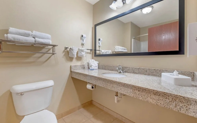 Red Roof Inn Charlestown