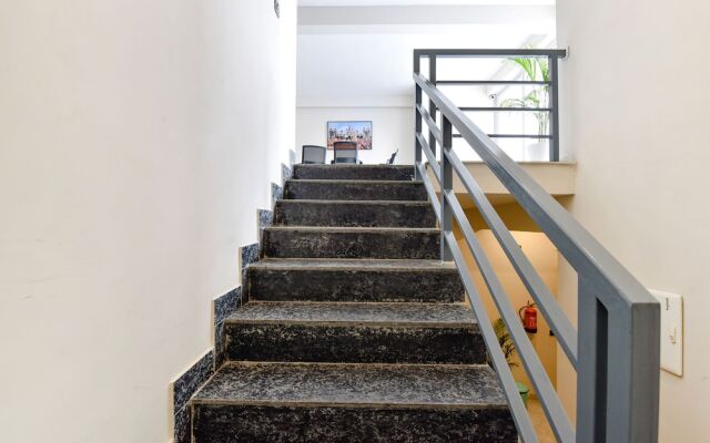 Fabhotel Pravaasam Residency
