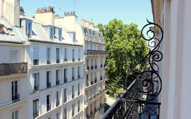 Hotel du Chemin Vert Paris