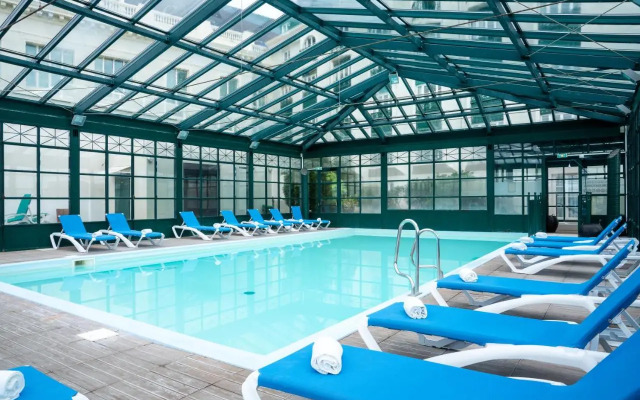 Latitudes Beach Hotel