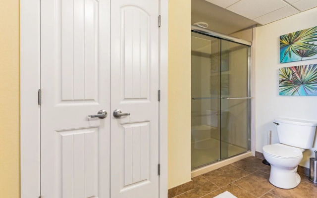 Harbourside Marker 33