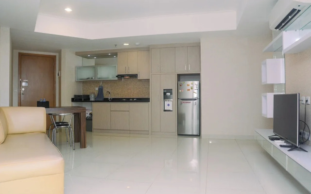 Homey 2Br Apartment At The Mansion At Dukuh Kemayoran