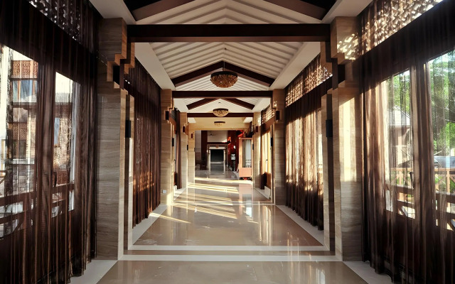 Wuzhishan Yatai Rainforest Resort