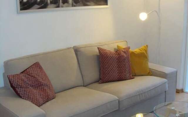 Apartment H&M