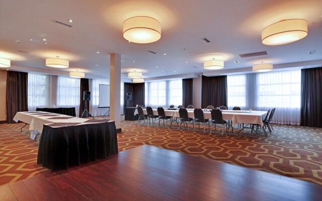 Sandman Hotel & Suites Abbotsford