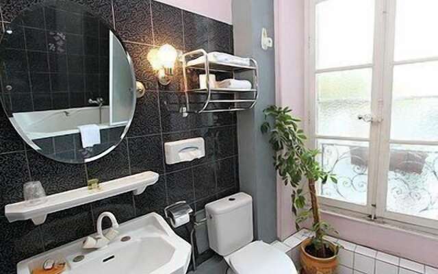 Logis Hotel le Prieure