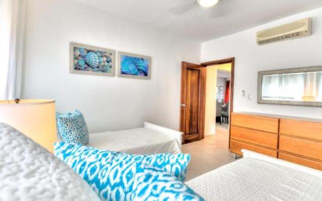 Oceanfront 3 Bdr Apt L202