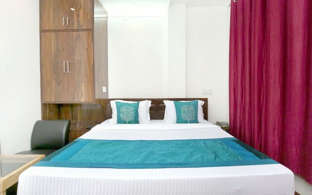OYO 11095 Hotel Sai Stay Inn