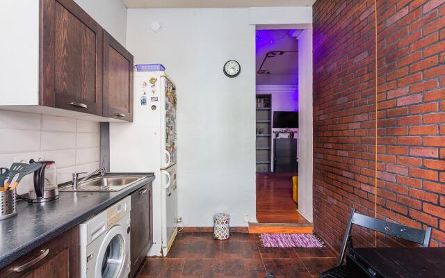 Rent Flat in Moscow (Рент Флэт ин Москоу) на переулке Бродников