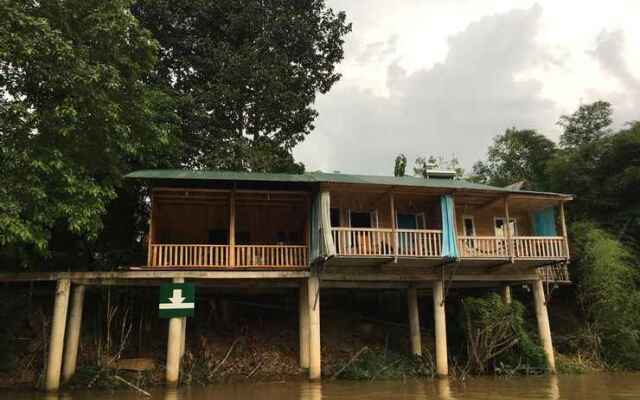 Bird Song Lodge - Minh Shack Home Stay