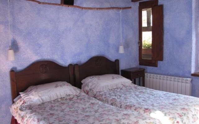 Hostal Plaza Garos