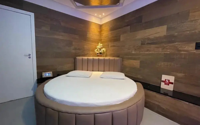 Bora Bora Motel